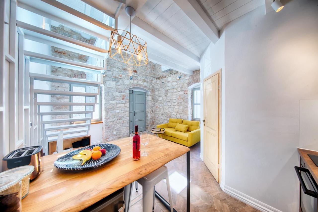Studio Apartment Vicencina Vis Zewnętrze zdjęcie